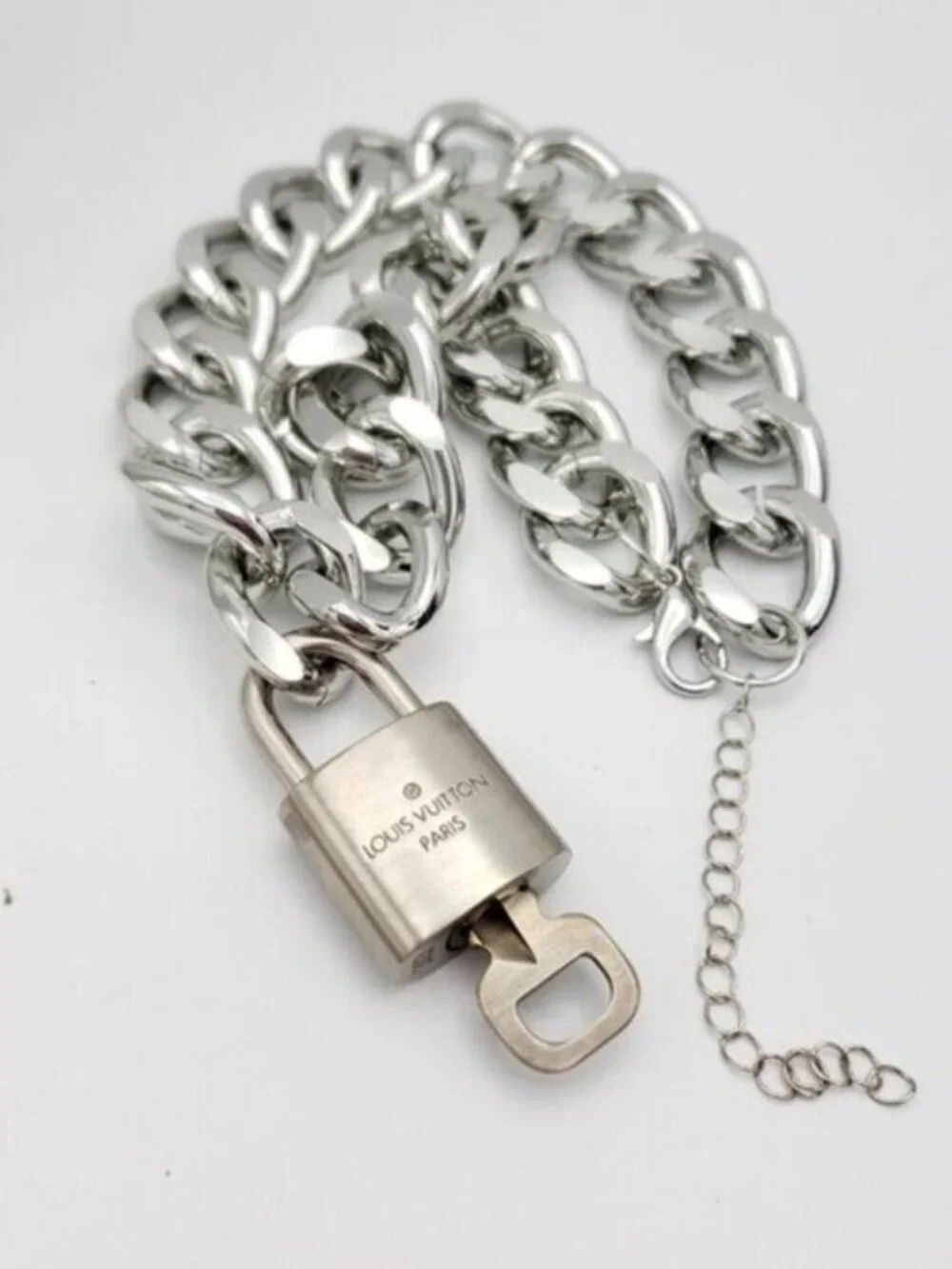 Authentic Louis Vuitton Padlock w/Unbranded Stainless Steel Plated Silver Chain
